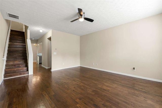 1343 Penhurst Drive, Lawrenceville, GA 30043