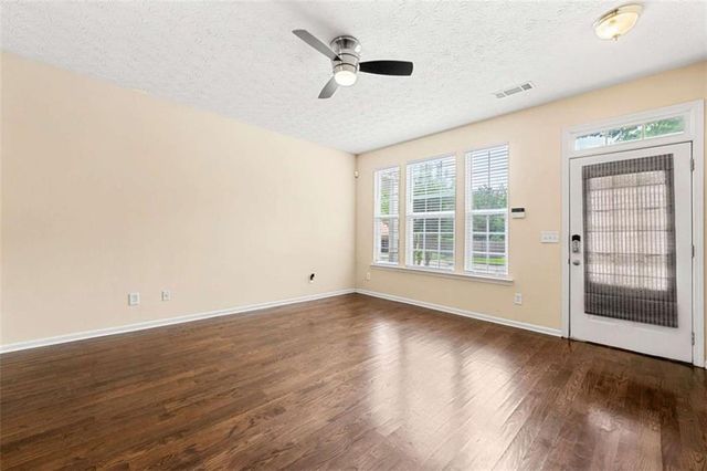 1343 Penhurst Drive, Lawrenceville, GA 30043