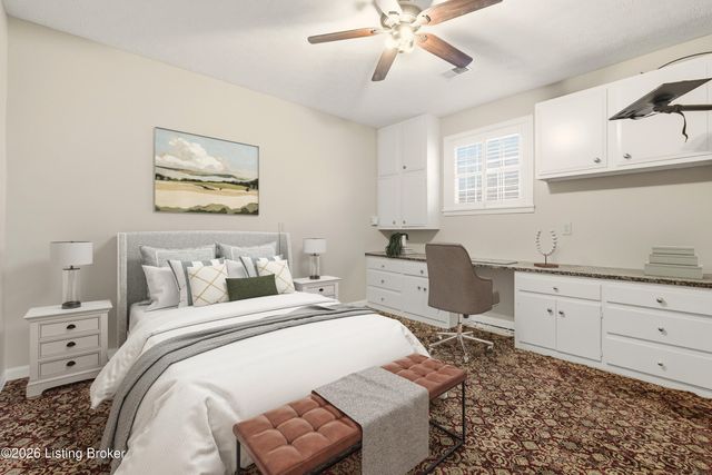 1005 Cannons Ln, Louisville, KY 40207