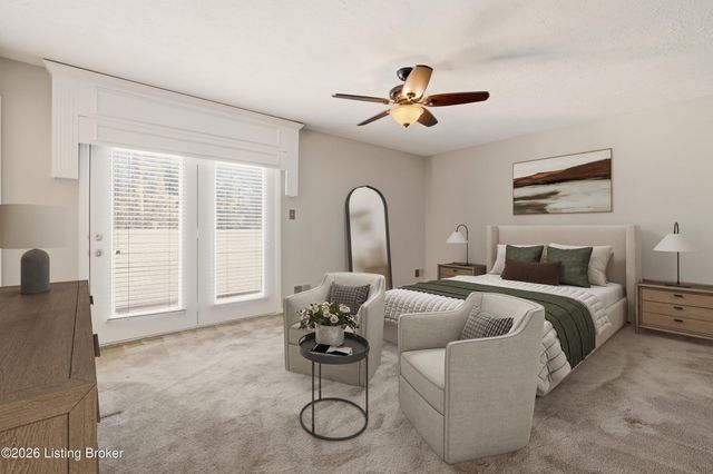 1005 Cannons Ln, Louisville, KY 40207