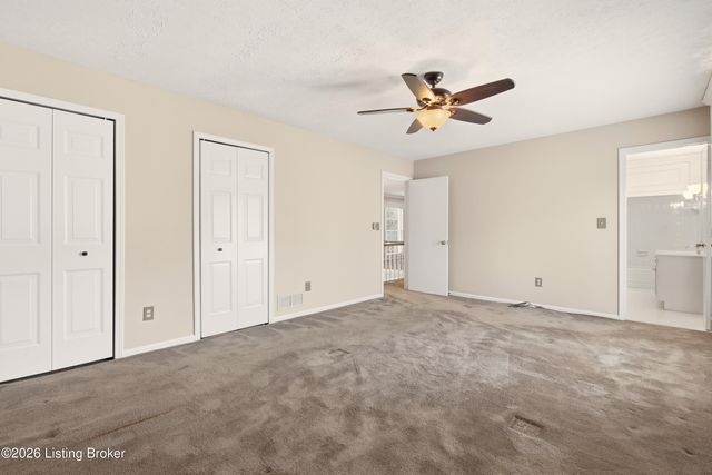 1005 Cannons Ln, Louisville, KY 40207