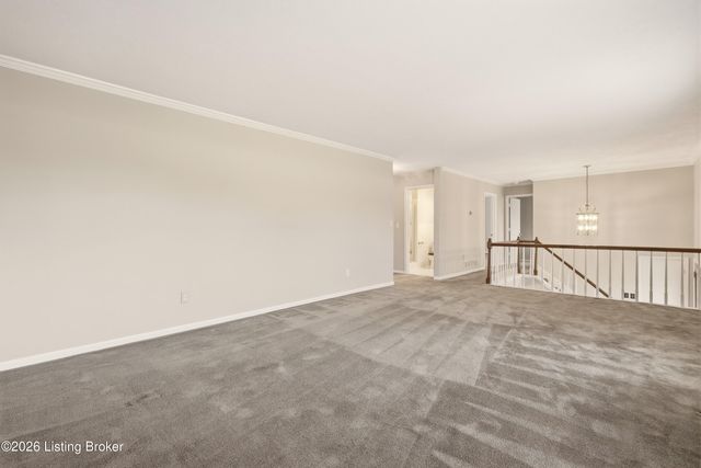 1005 Cannons Ln, Louisville, KY 40207