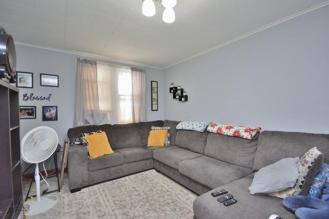 2148 S 33rd STREET #A, Milwaukee, WI 53215