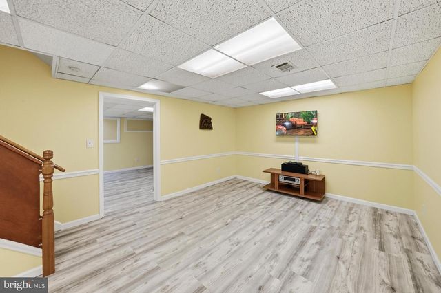 7 MONROE PL, Cranbury, NJ 08512