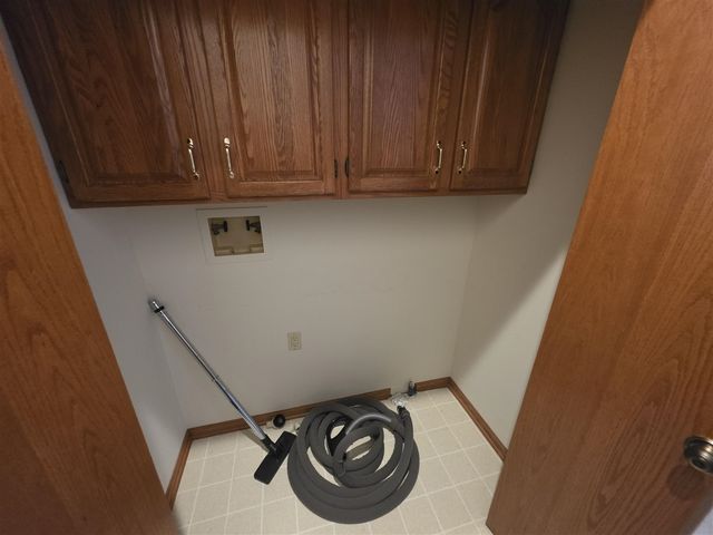 4306 Redbush Drive, Grandville, MI 49418