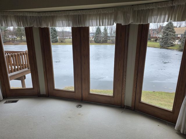 4306 Redbush Drive, Grandville, MI 49418