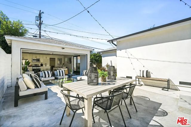 2751 Midvale Avenue, Los Angeles, CA 90064