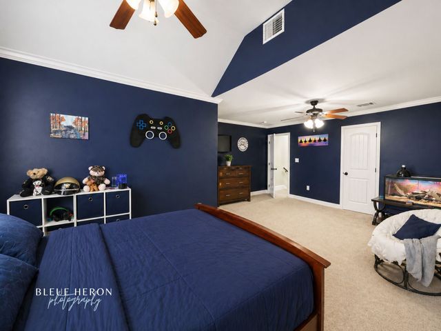 2137 Sweet Bay Circle, Bossier City, LA 71111