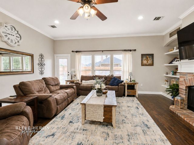 2137 Sweet Bay Circle, Bossier City, LA 71111