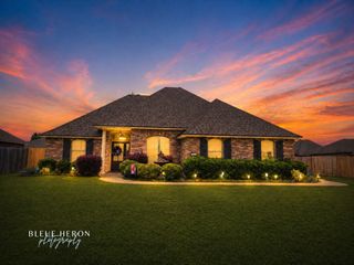 2137 Sweet Bay Circle, Bossier City, LA 71111