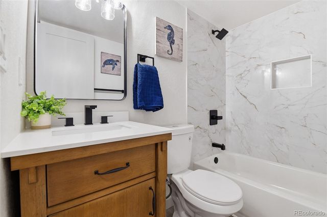 6955 W 62nd Avenue, Arvada, CO 80003