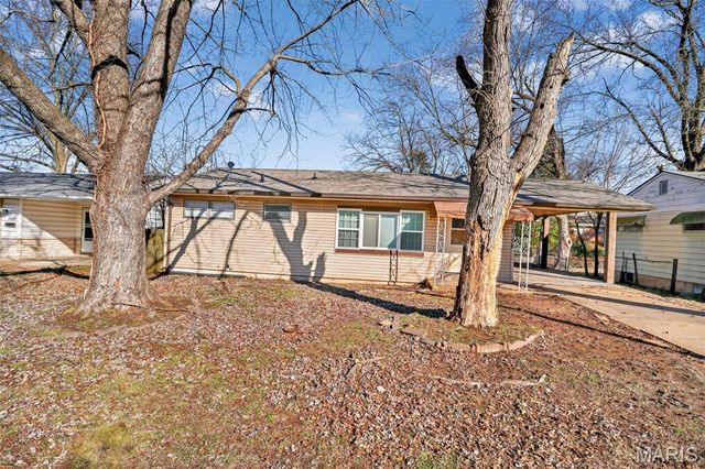 10108 Jett Drive, Dellwood, MO 63136