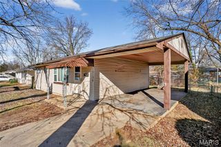 10108 Jett Drive, Dellwood, MO 63136
