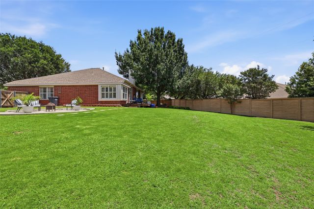 203 Applewood Court, Mckinney, TX 75071