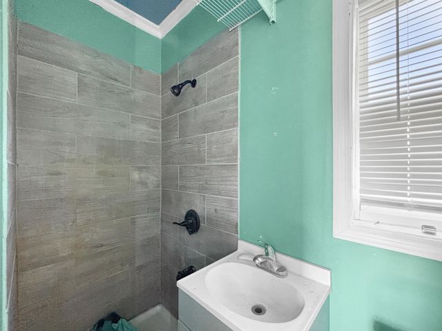 75 Dora Rosas Ln, Tabor City, NC 28463