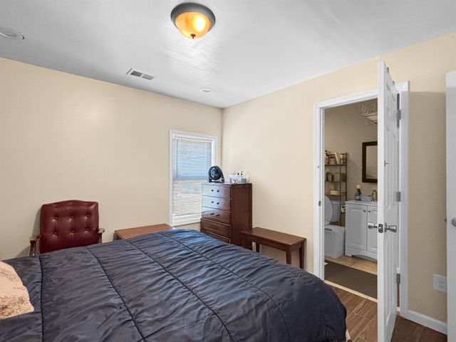 75 Dora Rosas Ln, Tabor City, NC 28463