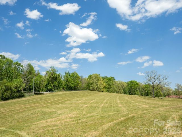 154 High Pasture Trail, Mills River, NC 28759