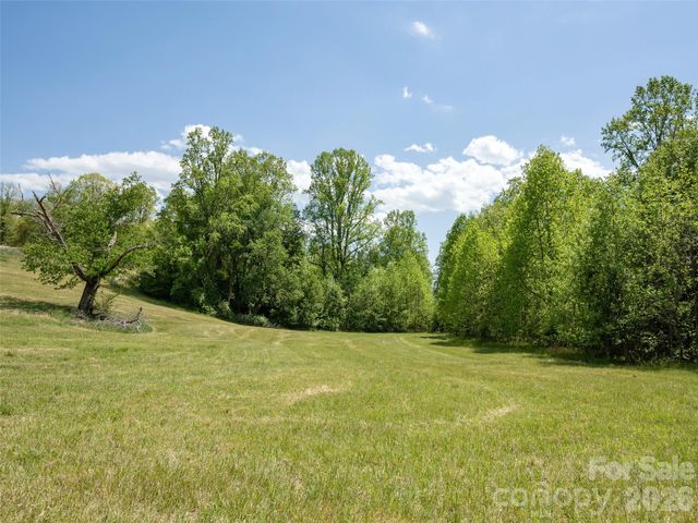 154 High Pasture Trail, Mills River, NC 28759