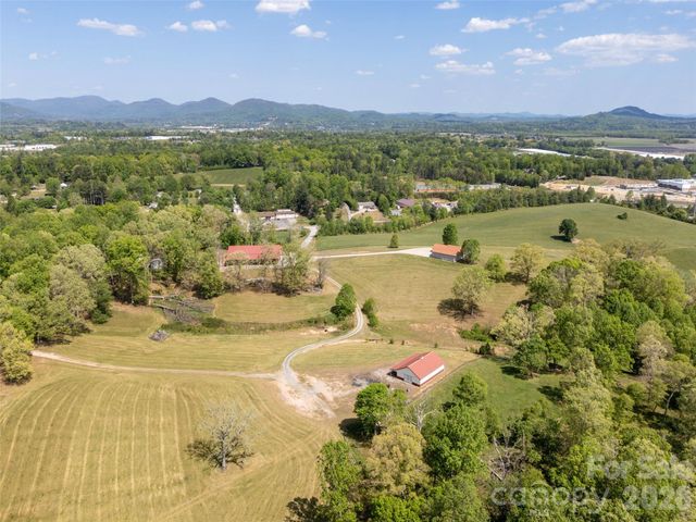 154 High Pasture Trail, Mills River, NC 28759