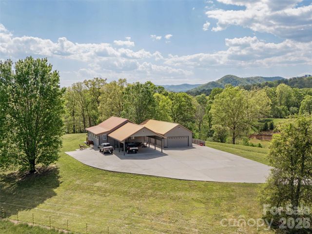 154 High Pasture Trail, Mills River, NC 28759