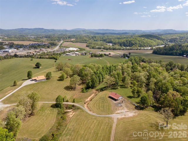 154 High Pasture Trail, Mills River, NC 28759