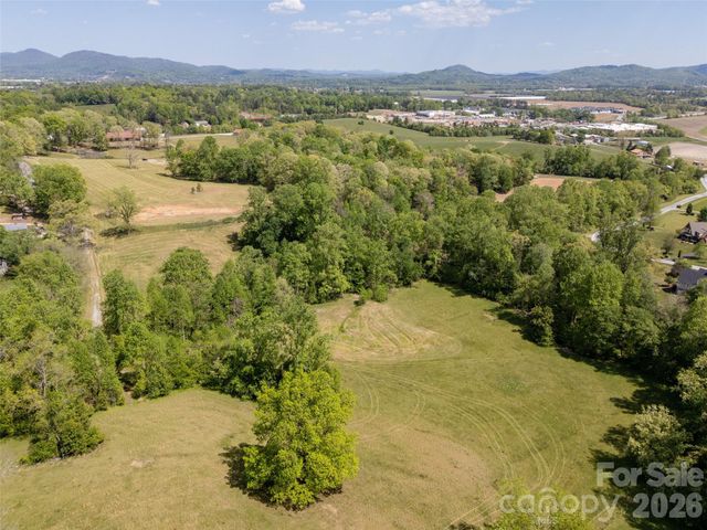 154 High Pasture Trail, Mills River, NC 28759