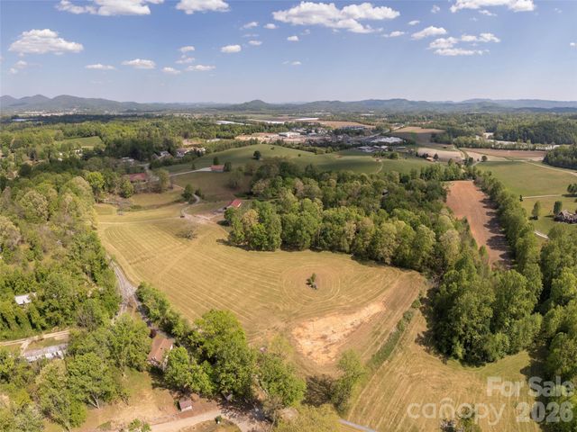 154 High Pasture Trail, Mills River, NC 28759
