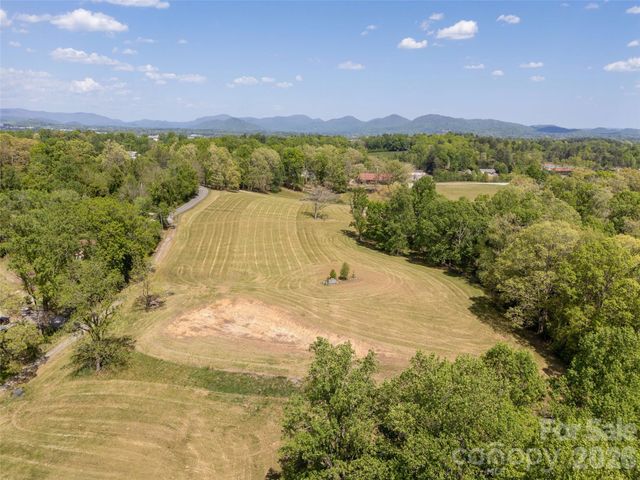 154 High Pasture Trail, Mills River, NC 28759