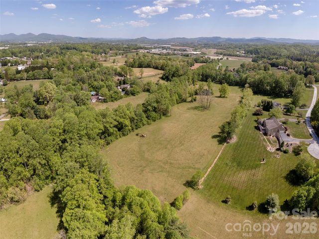 154 High Pasture Trail, Mills River, NC 28759