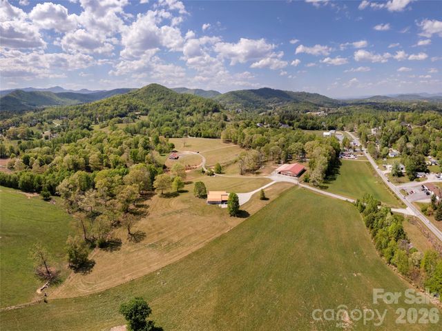 154 High Pasture Trail, Mills River, NC 28759