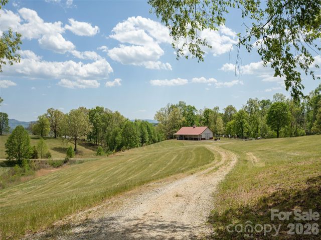 154 High Pasture Trail, Mills River, NC 28759