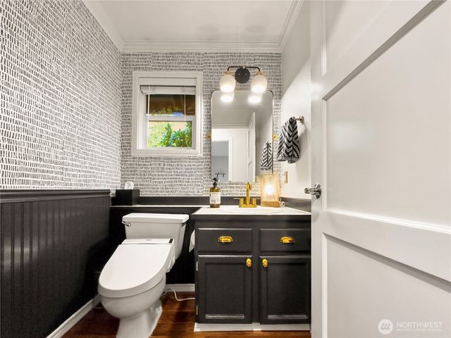 4017 239th Place SE, Sammamish, WA 98029