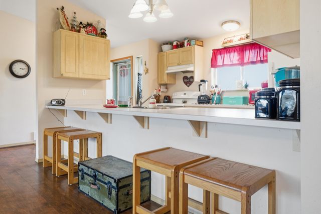 306 SE 8th Street, Madras, OR 97741