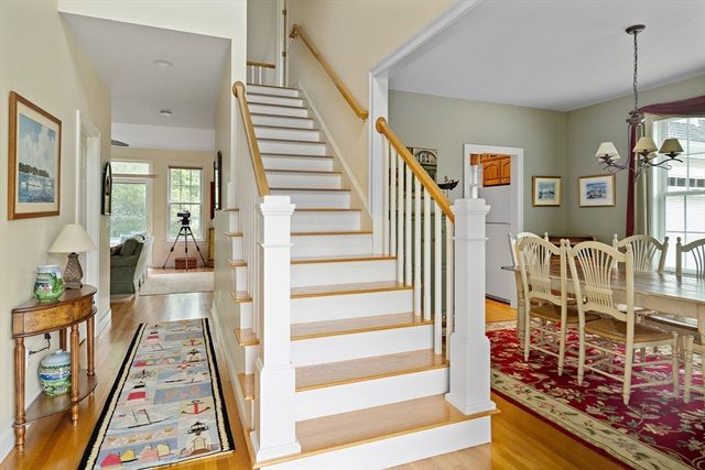 42 Deacon Vincent Way, Edgartown, MA 02539