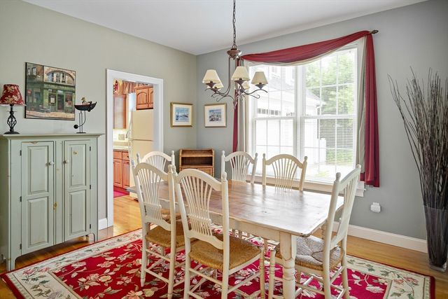 42 Deacon Vincent Way, Edgartown, MA 02539