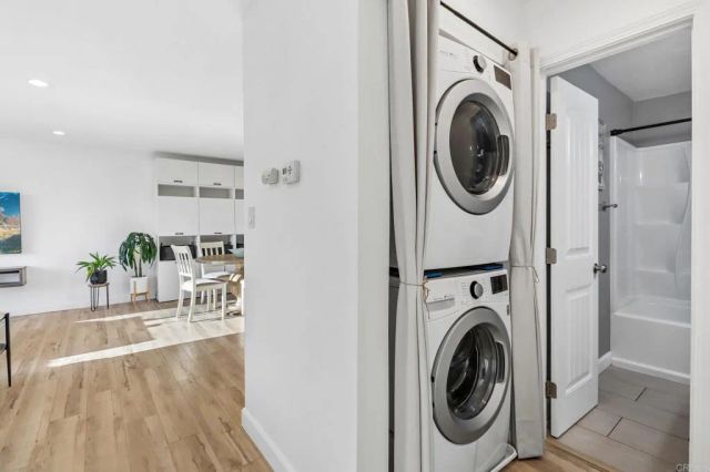 2852 Yvonne St, Oceanside, CA 92056