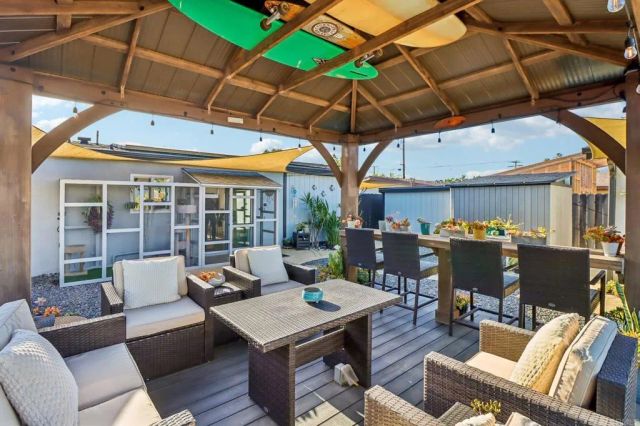 2852 Yvonne St, Oceanside, CA 92056