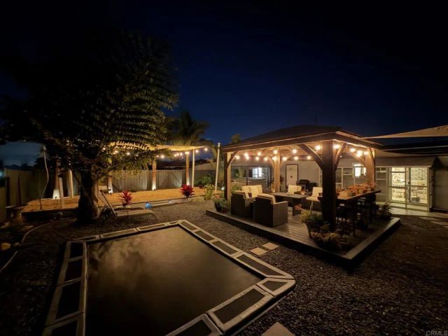 2852 Yvonne St, Oceanside, CA 92056