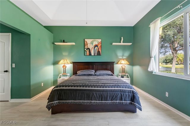 2549 Deerfield Lake CT, Cape Coral, FL 33909