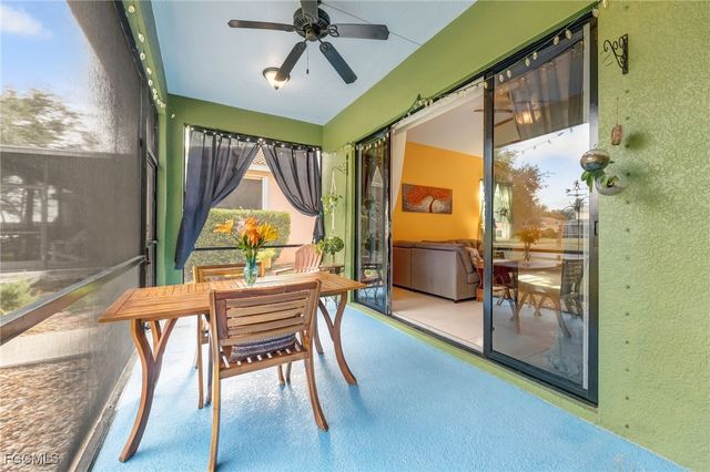 2549 Deerfield Lake CT, Cape Coral, FL 33909