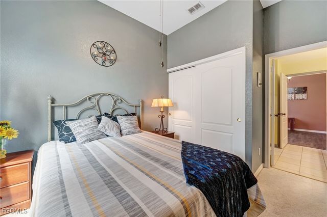 2549 Deerfield Lake CT, Cape Coral, FL 33909