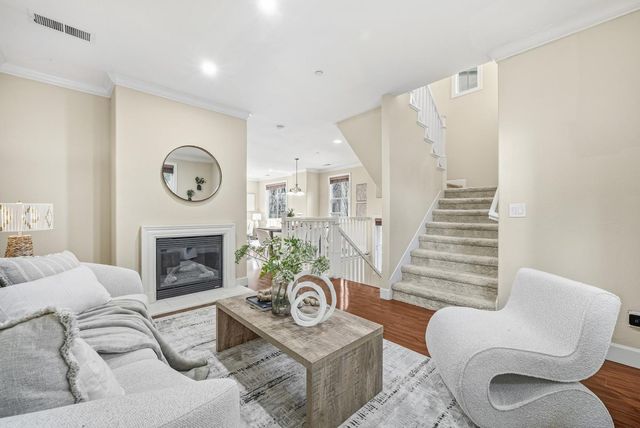 1069 Konstanz Terrace, Sunnyvale, CA 94089