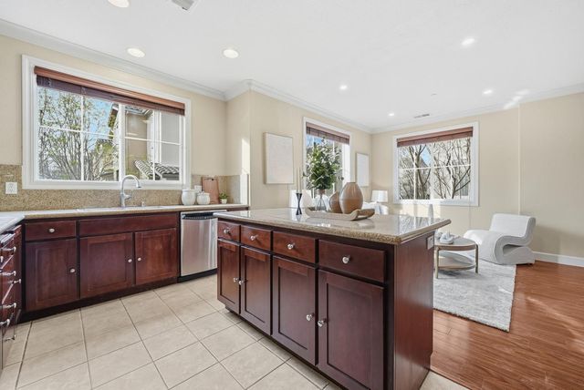 1069 Konstanz Terrace, Sunnyvale, CA 94089