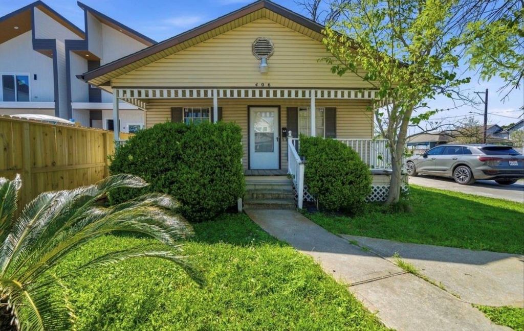406 E 34th Street, Houston, TX 77018