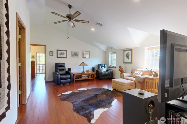 18 Blue Creek Road, Walla Walla, WA 99362