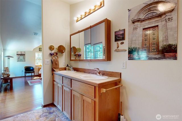 18 Blue Creek Road, Walla Walla, WA 99362