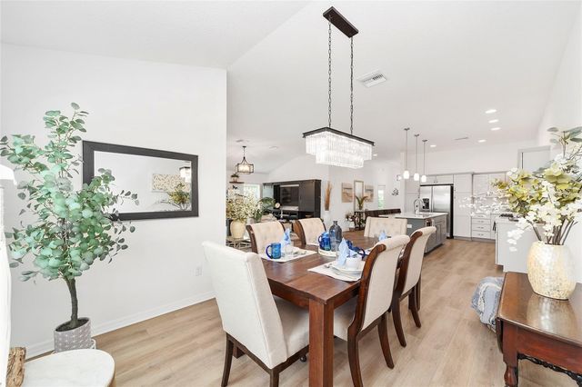6557 MCKNIGHT LOOP, The Villages, FL 34762