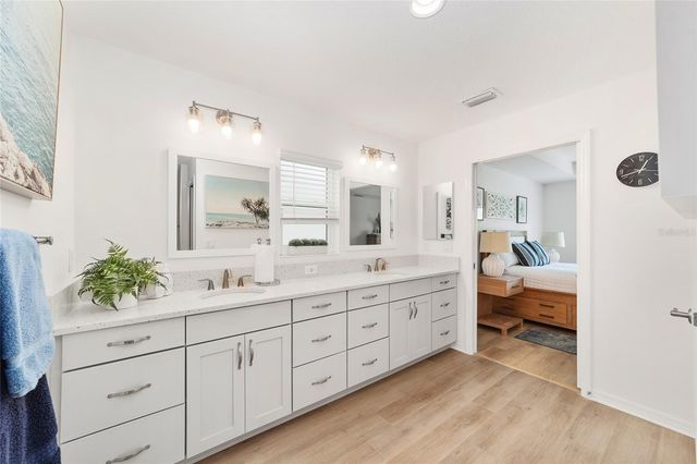 6557 MCKNIGHT LOOP, The Villages, FL 34762