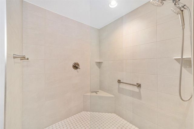 6557 MCKNIGHT LOOP, The Villages, FL 34762