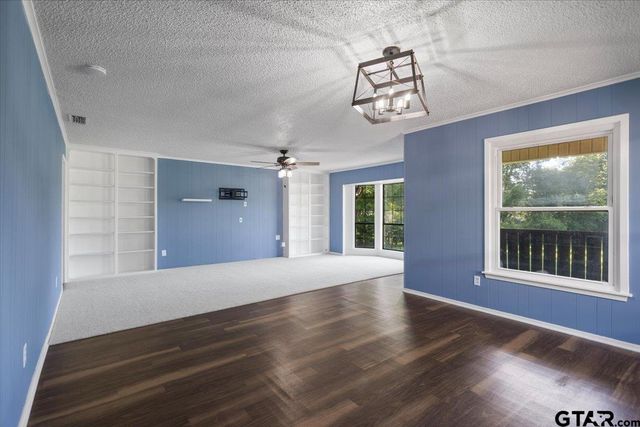 6501 C R 118, Bullard, TX 75757